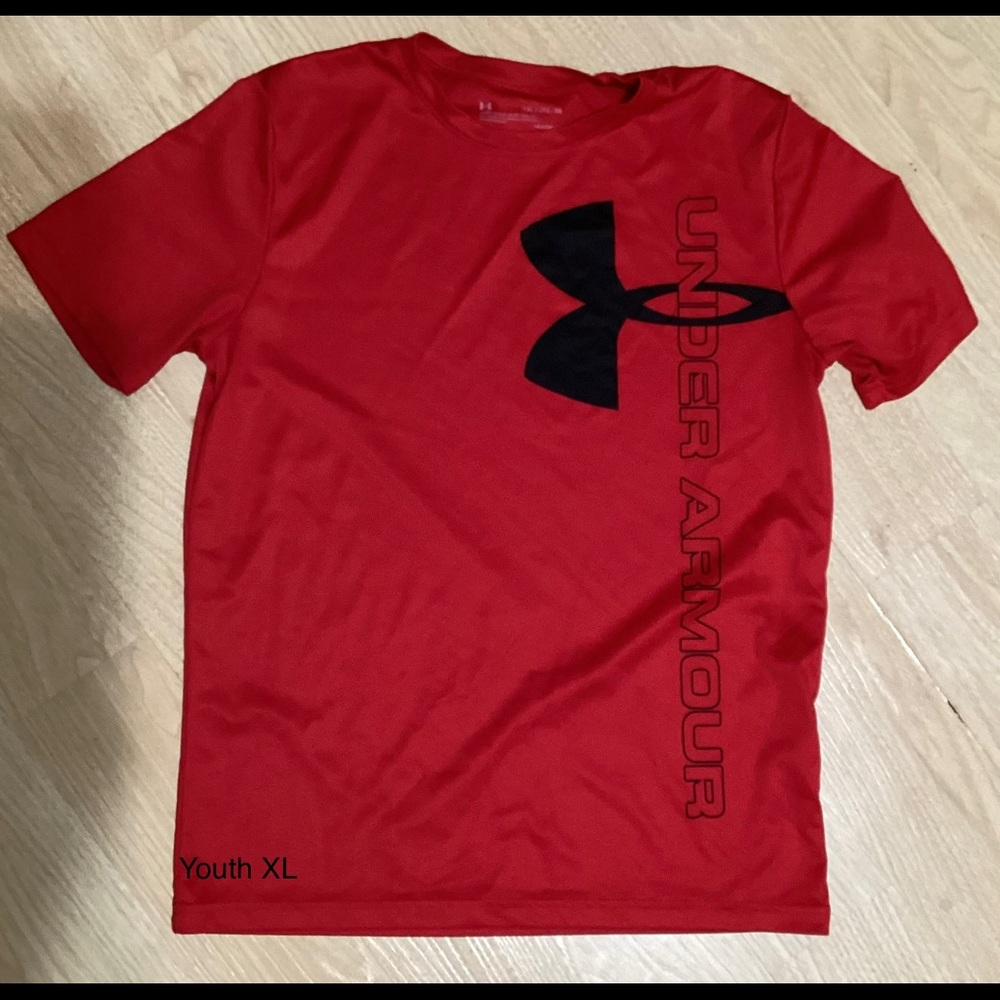 Youth Under Armour t-shirt